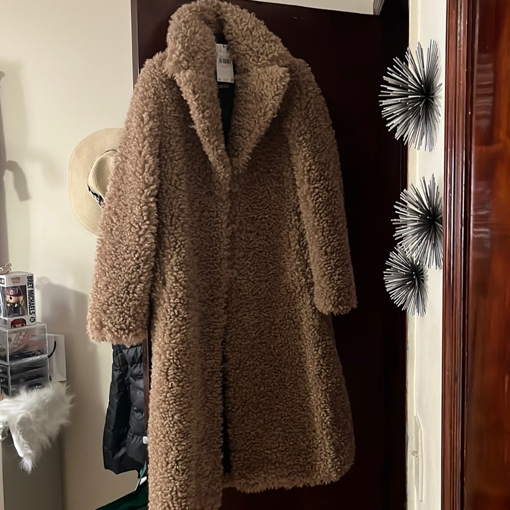 Faux fur Mango Coat. Never worn!   Got as gift!!!